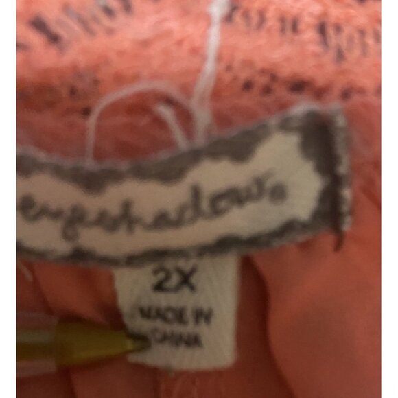 Eyeshadow Womens Blouse Top 2x Crochet Lace Trim 3/4 Sleeves Round Neck Pullover - Picture 10 of 13